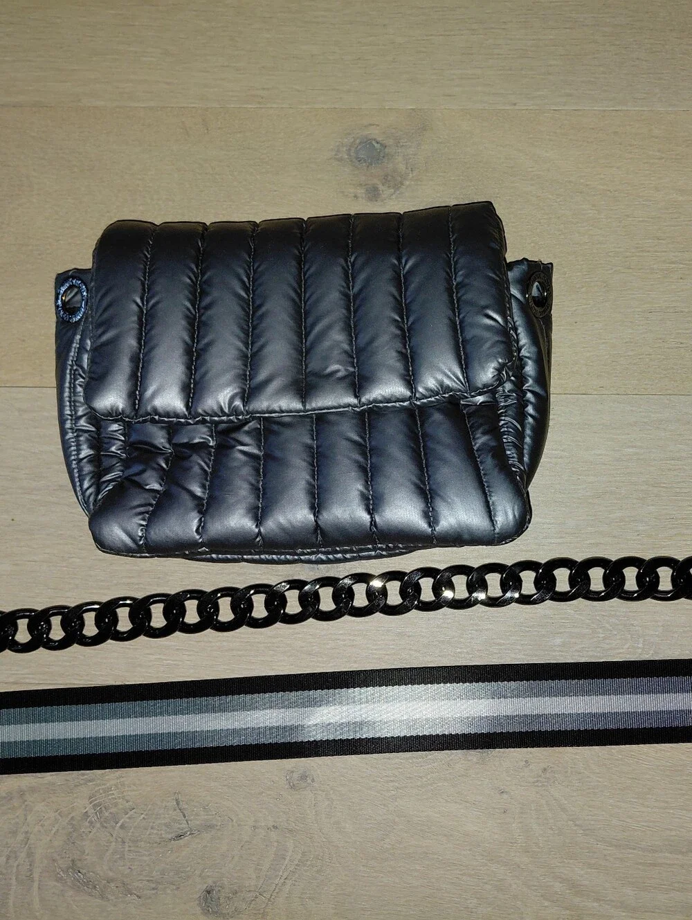 Think Royln Quilted Puffer Crossbody Bag - Metallic Grey